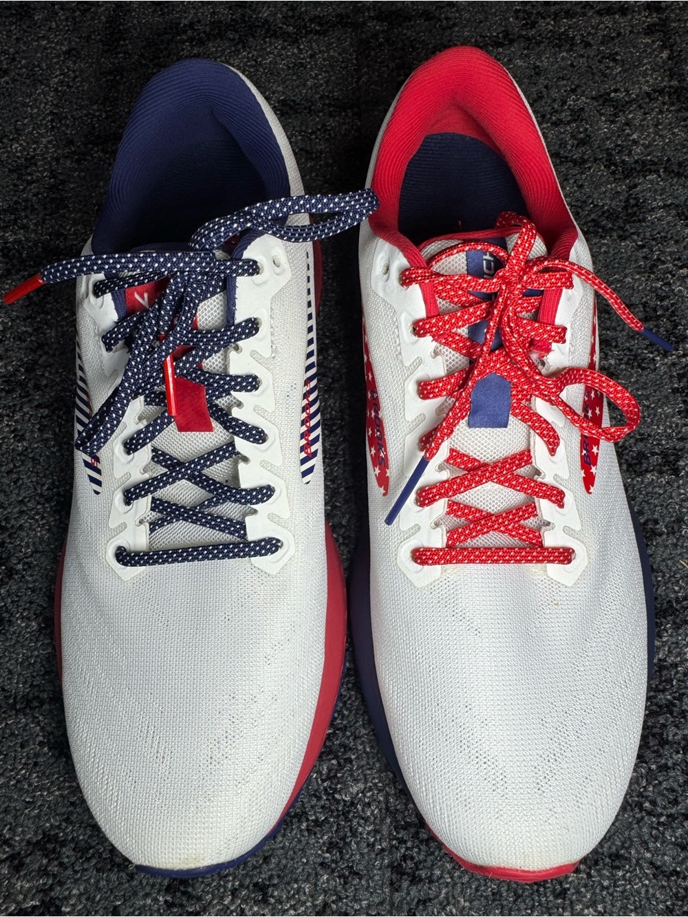 Brooks Launch 7 Women’s Size 9 Running Shoes Red White Blue Stars 1203221B166 - Picture 3 of 11